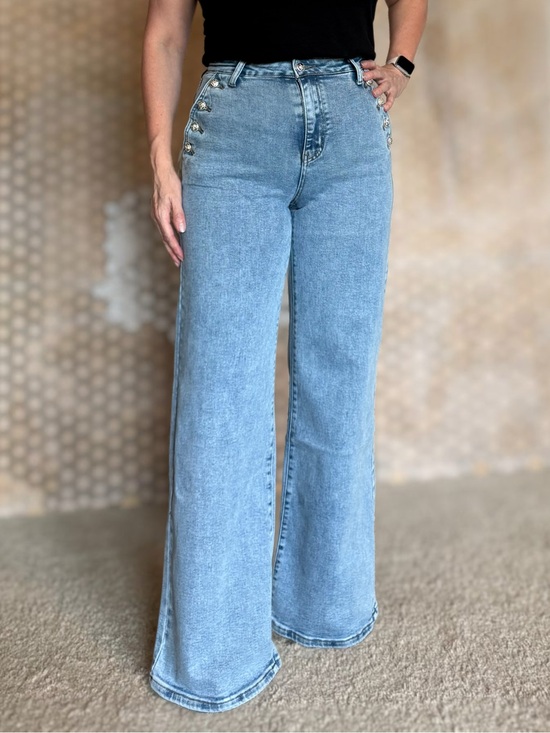 Nina Rossi Denim - High-Rise Light Blue Wide-Leg Jeans with Side Button Detail